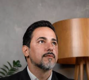 Retrato de Jefferson Reis
